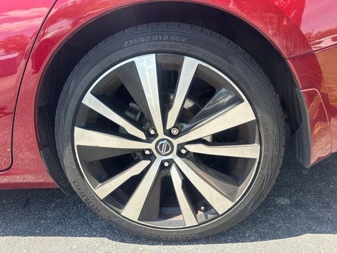 Used 2020 Nissan Altima 2.5 SR FWD image 8