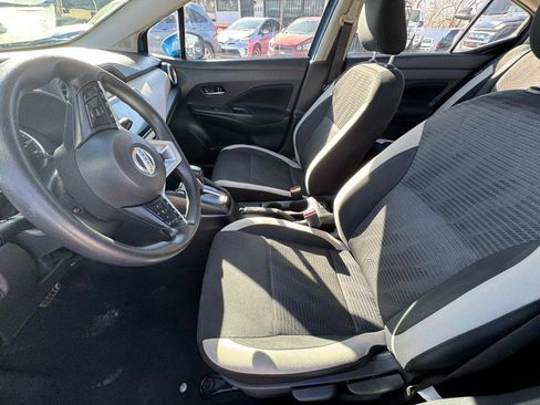 Used 2021 Nissan Versa SV image 14