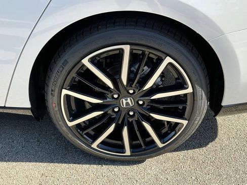 New 2025 Honda Accord Touring image 5