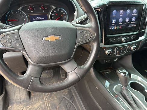 Used 2020 Chevrolet Traverse Premier w/ Redline Edition FWD image 18