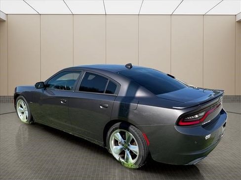 Used 2015 Dodge Charger R/T RWD image 21