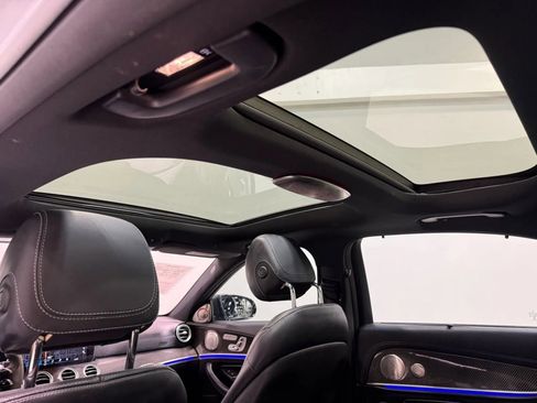 Used 2022 Mercedes-Benz E 53 AMG 4MATIC Sedan image 31