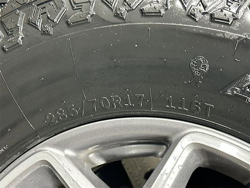 Used 2021 Ford Bronco Badlands image 33