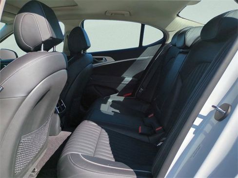 New 2026 Genesis G70 2.5T Prestige image 13
