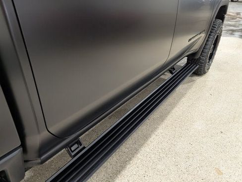 Used 2024 GMC Sierra 2500 Denali Ultimate w/ Max Trailering Package AWD/4WD image 11