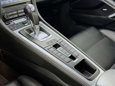 Certified 2017 Porsche 911 Targa 4S image 19