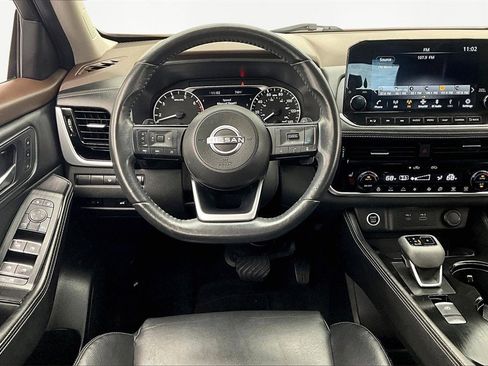 Used 2022 Nissan Rogue SL w/ SL Premium Package image 5