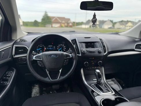 Used 2018 Ford Edge SEL AWD/4WD image 24