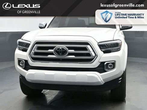 Used 2023 Toyota Tacoma Limited AWD/4WD image 3
