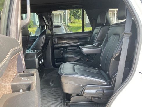 Certified 2021 Ford Expedition Limited AWD/4WD image 20