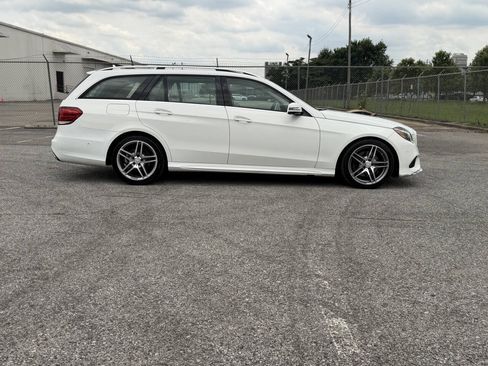 Used 2014 Mercedes-Benz E 350 4MATIC Wagon image 8
