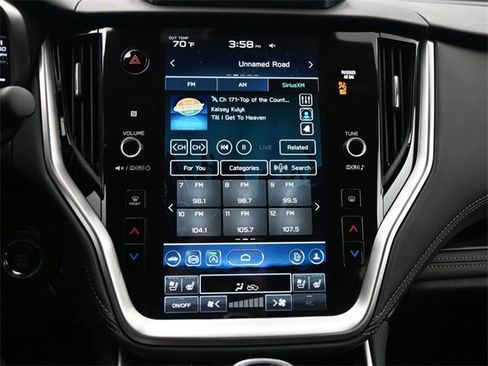 Used 2023 Subaru Outback Touring XT image 12