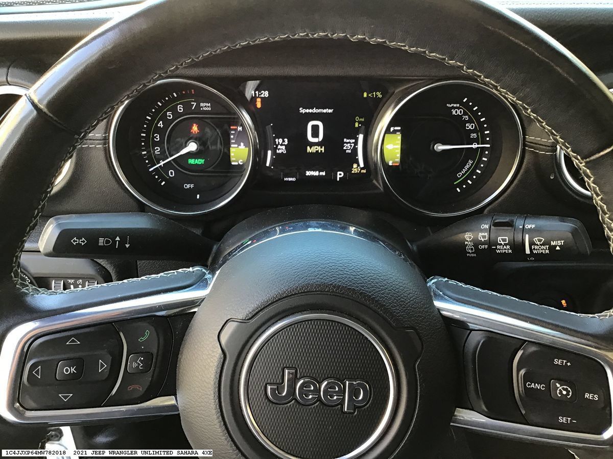 Used 2021 Jeep Wrangler Unlimited Sahara w/ Cold Weather Group AWD/4WD image 13
