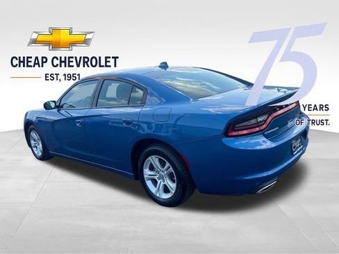 Used 2023 Dodge Charger SXT RWD image 3