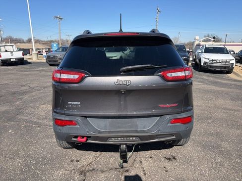 Used 2015 Jeep Cherokee Trailhawk w/ Leather Interior Group image 6