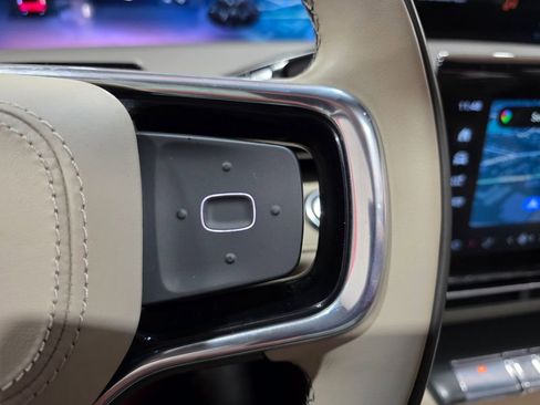 Used 2024 Lincoln Nautilus Reserve w/ Equipment Group 203A image 25