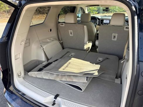 Used 2021 GMC Acadia Denali w/ Denali Technology Package image 31