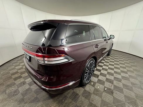Certified 2023 Lincoln Aviator Black Label w/ Dynamic Handling Package image 5