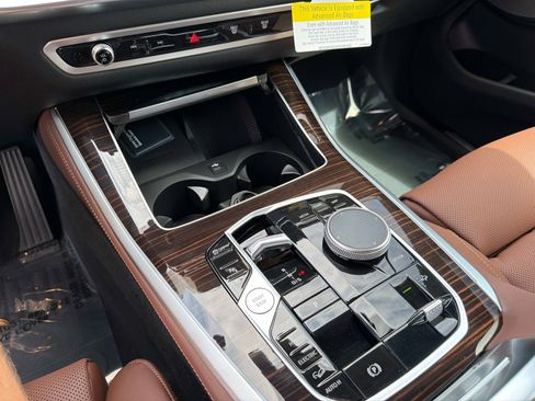 New 2026 BMW X5 xDrive50e w/ Premium Package AWD/4WD image 22