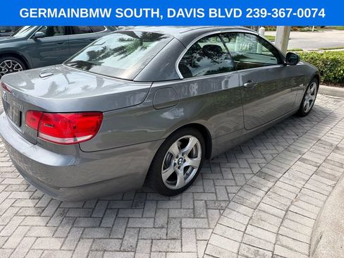 Used 2010 BMW 328i Convertible RWD image 16