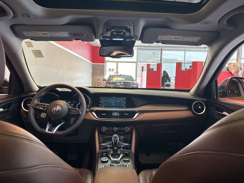 Used 2021 Alfa Romeo Stelvio Ti w/ Nero Edizione image 31