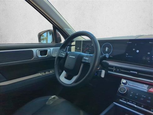 Used 2025 Hyundai Santa Fe Limited FWD image 29