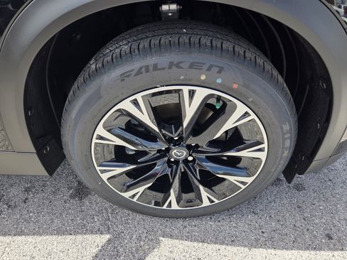 New 2026 MAZDA CX-90 Plug-In Hybrid w/ Premium Plus AWD/4WD image 19