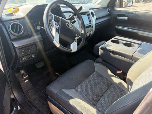 Used 2021 Toyota Tundra SR5 AWD/4WD image 10