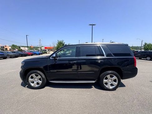 Used 2017 Chevrolet Tahoe Premier AWD/4WD image 2