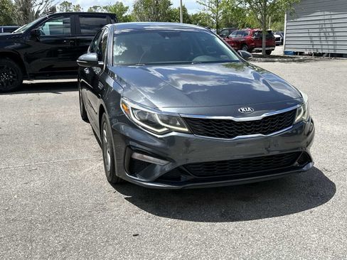 Used 2020 Kia Optima LX FWD image 8