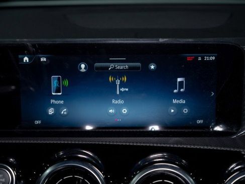 Certified 2026 Mercedes-Benz CLA 250 4MATIC image 15