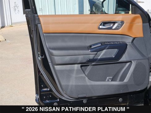 New 2026 Nissan Pathfinder Platinum image 14