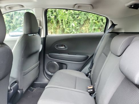 Used 2020 Honda HR-V EX image 11