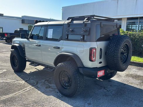 Used 2022 Ford Bronco Everglades AWD/4WD image 5