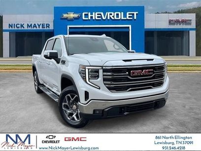 New 2025 GMC Sierra 1500 SLT w/ SLT Premium Package