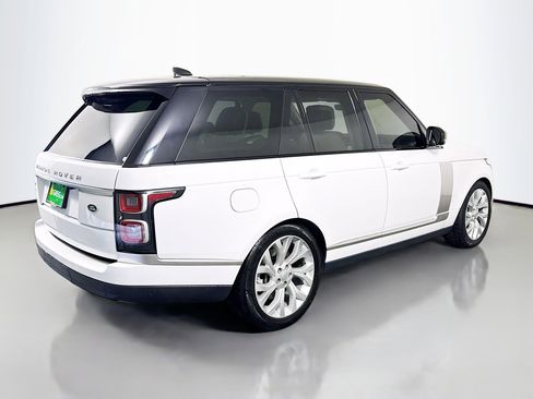 Used 2020 Land Rover Range Rover HSE image 10
