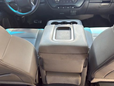 Used 2018 Chevrolet Silverado 3500 W/T w/ WT Convenience Package AWD/4WD image 25
