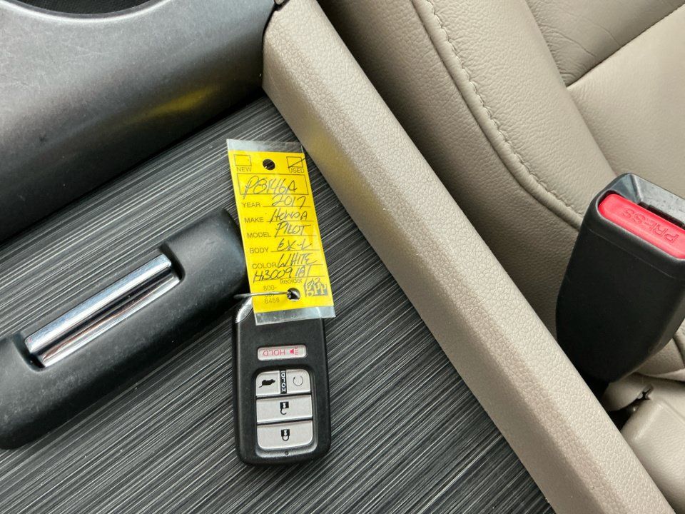 Used 2017 Honda Pilot EX-L image 38