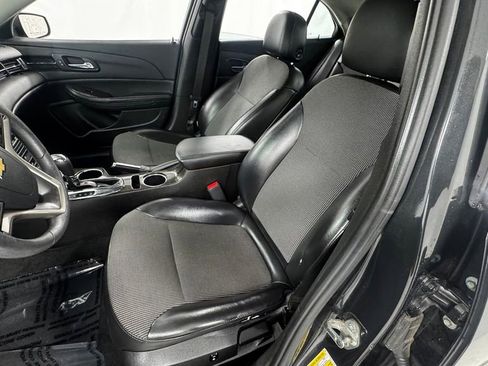 Used 2015 Chevrolet Malibu LT FWD image 10