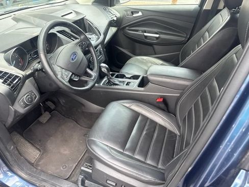 Used 2018 Ford Escape Titanium w/ Ford Safe & Smart Package AWD/4WD image 5