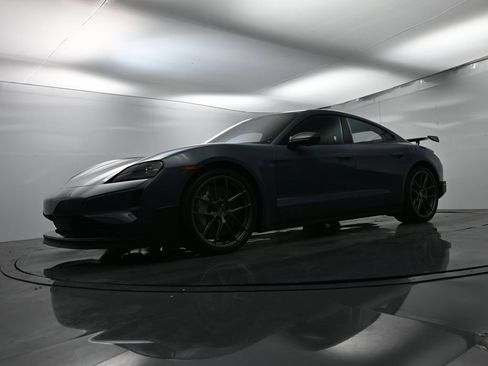Used 2025 Porsche Taycan Turbo GT AWD/4WD image 50