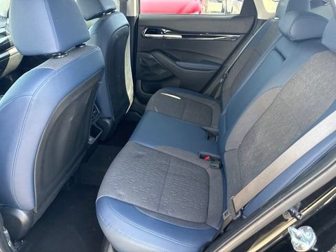 Used 2024 Kia Seltos S AWD/4WD image 17