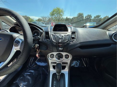 Used 2018 Ford Fiesta SE w/ Cold Weather Package image 11