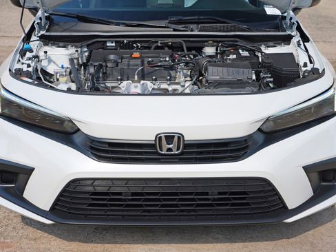 Used 2022 Honda Civic Sport image 7