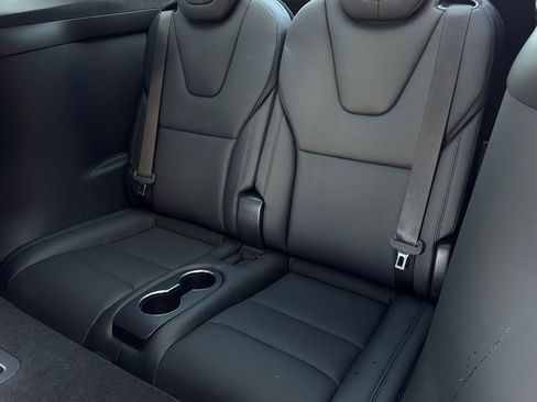 Used 2023 Tesla Model X image 17