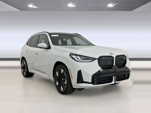 New 2026 BMW X3 xDrive30 w/ Premium Package image 7
