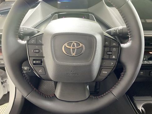 Certified 2024 Toyota Prius Prime XSE image 18