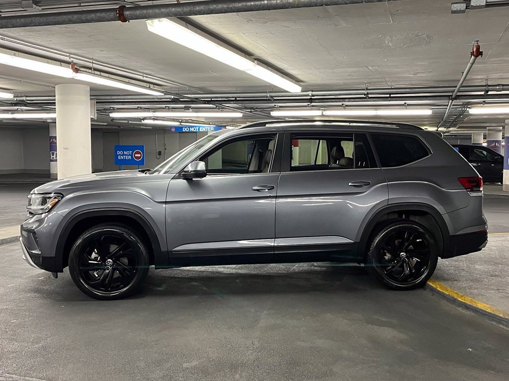 Used 2023 Volkswagen Atlas SE w/ Panoramic Sunroof Package AWD/4WD image 33