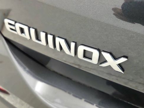 Used 2022 Chevrolet Equinox LS w/ LS Convenience Package FWD image 34