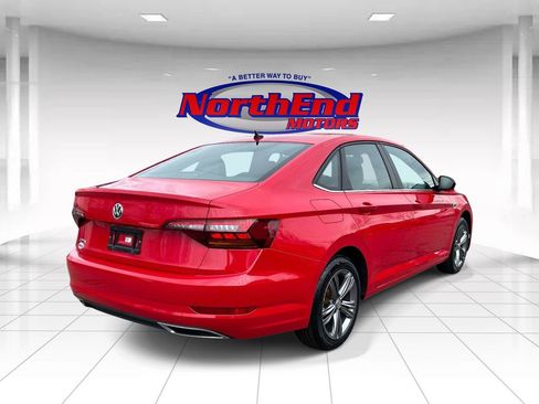 Used 2019 Volkswagen Jetta R-Line FWD image 3